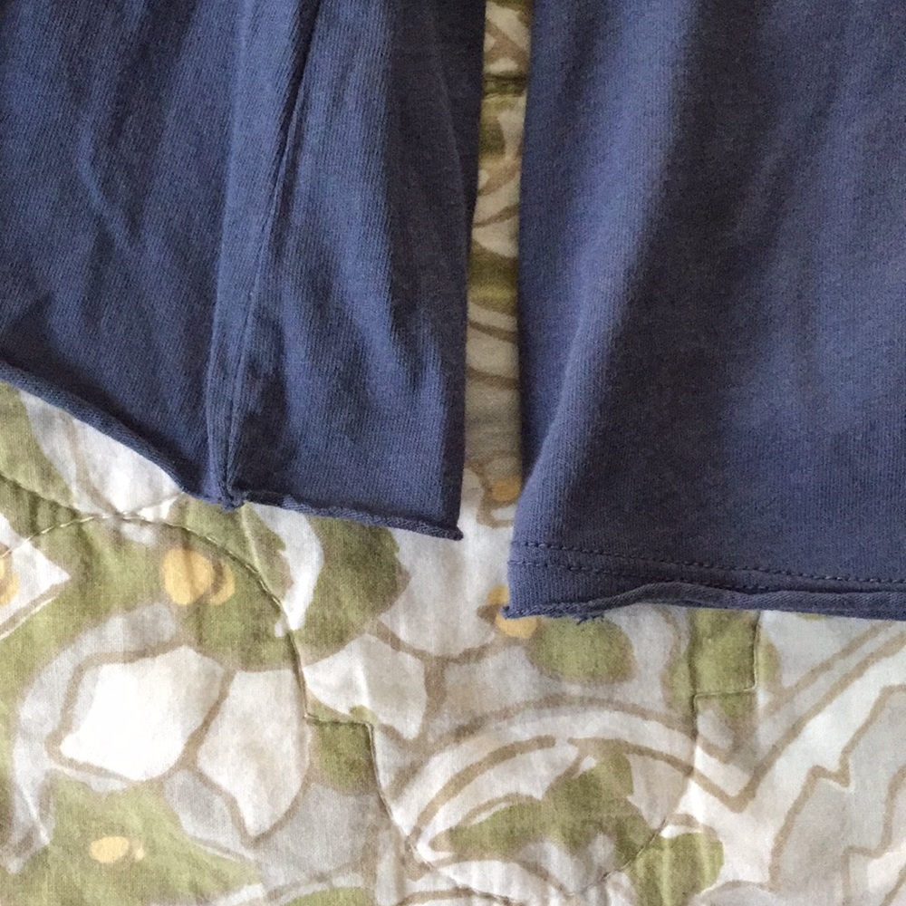 *final chance* A&F bell sleeve tee - Picture 6 of 6